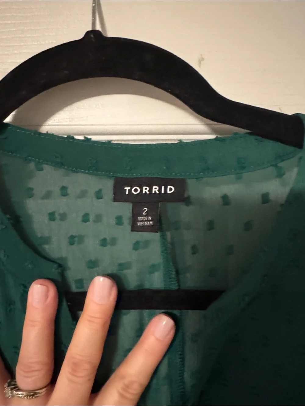 torrid Emerald Green Button-Front Tiered Midi Dress - Picture 2 of 5